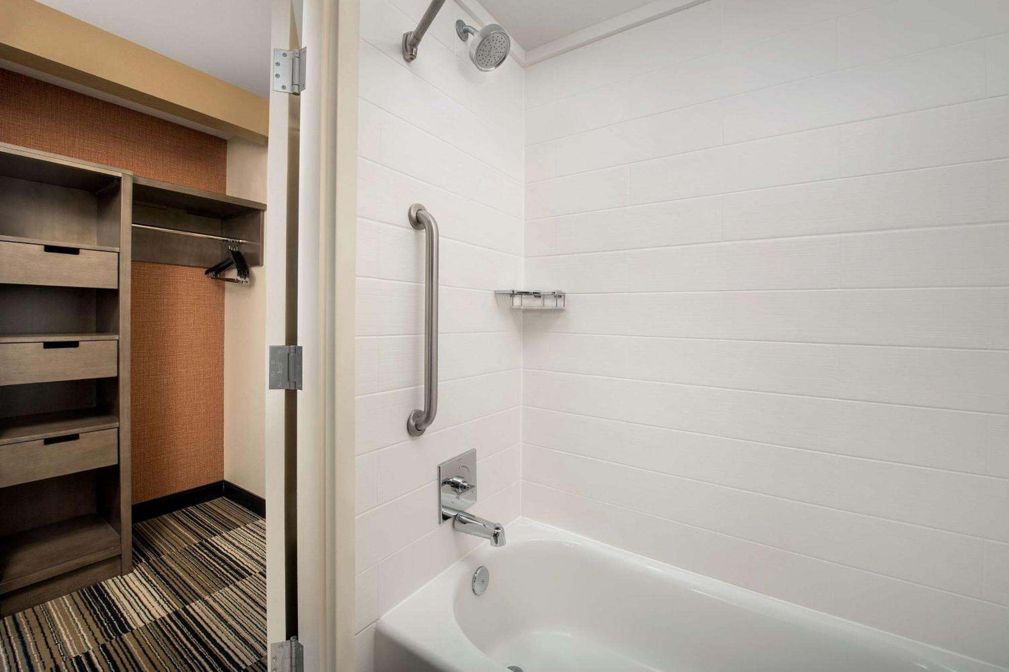 Hilton Garden Inn Charlotte/Mooresville Εξωτερικό φωτογραφία