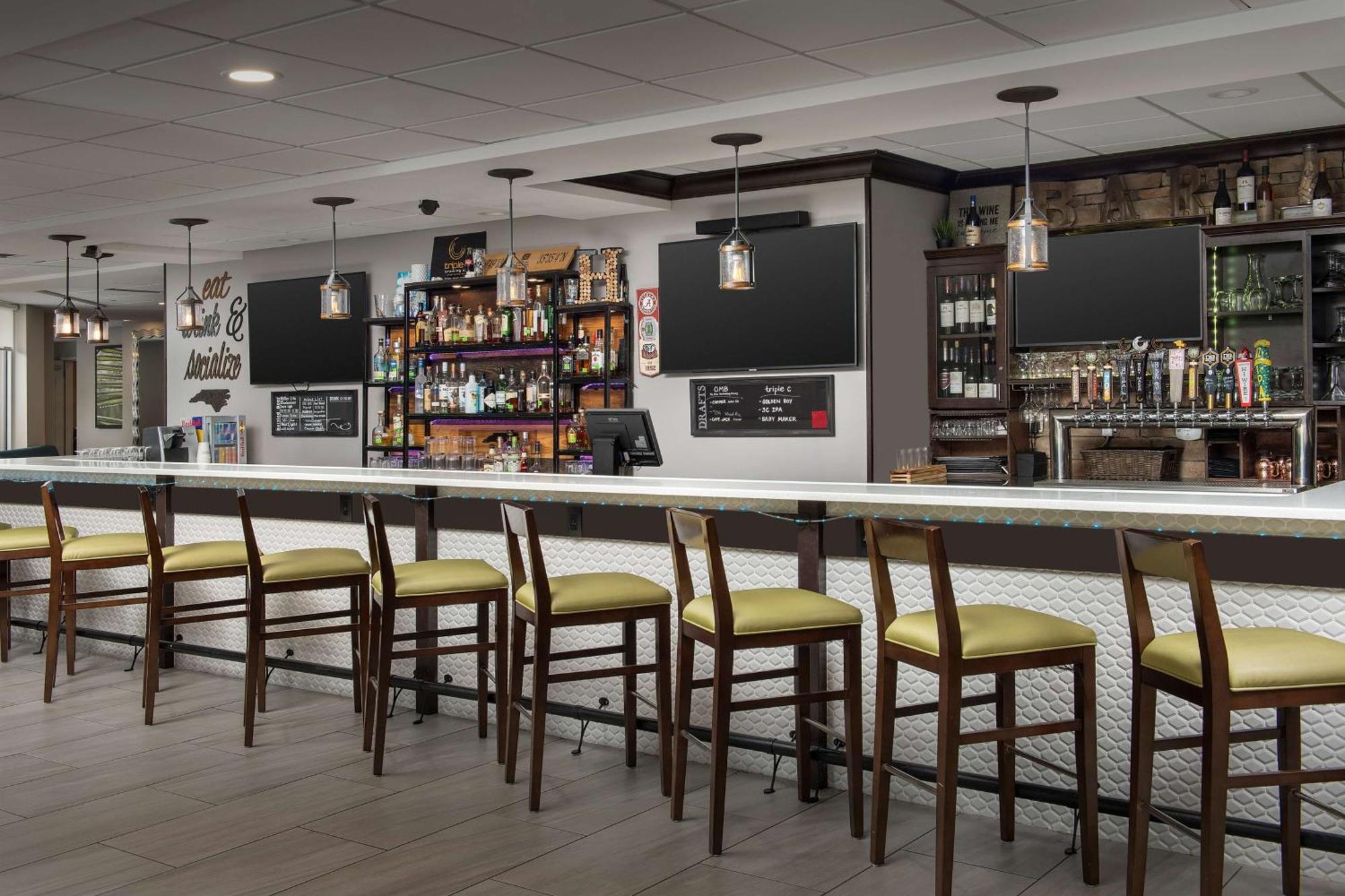 Hilton Garden Inn Charlotte/Mooresville Εξωτερικό φωτογραφία