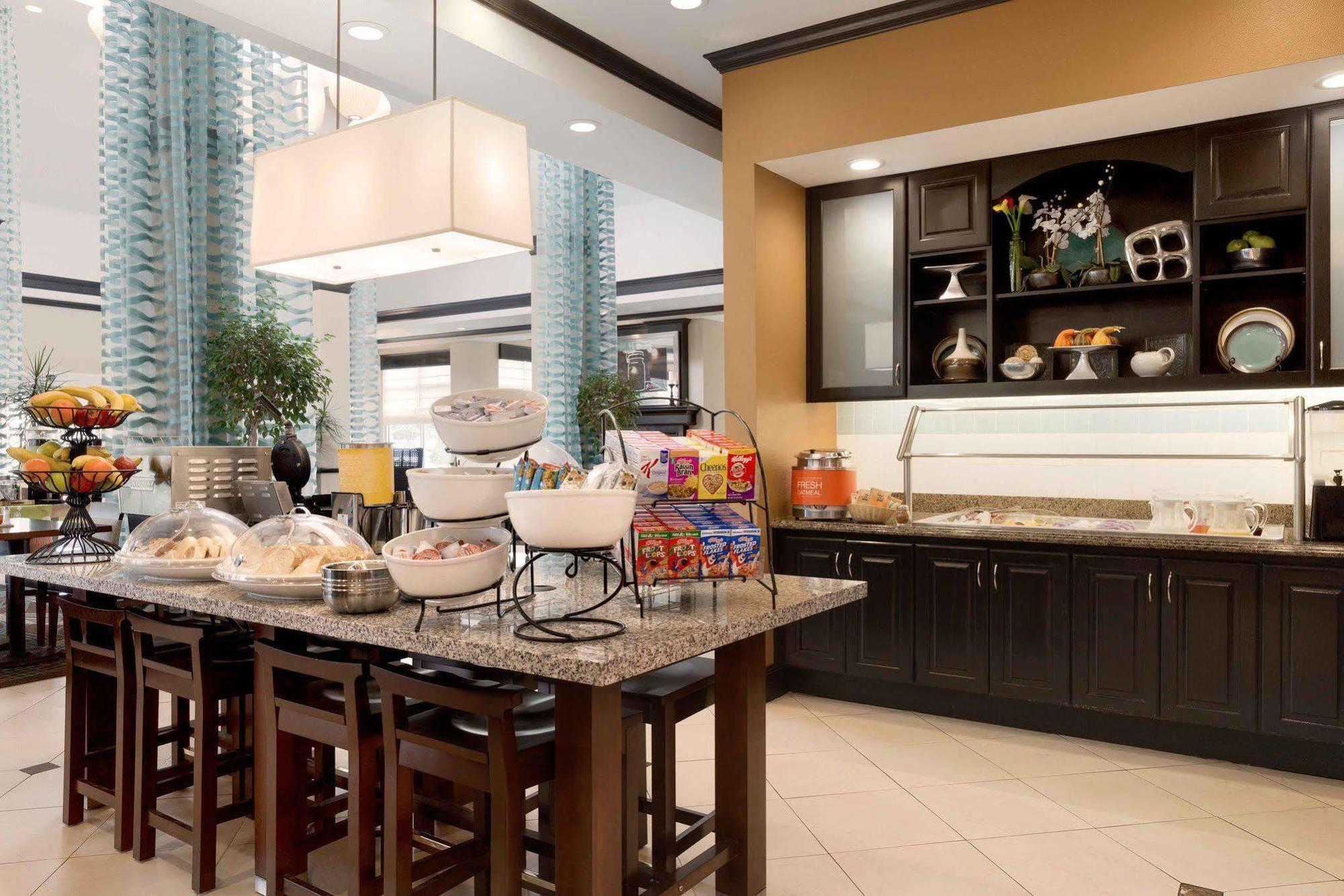 Hilton Garden Inn Charlotte/Mooresville Εξωτερικό φωτογραφία
